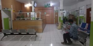 Kondisi di dalam ruangan, (Social Dia Dancing)