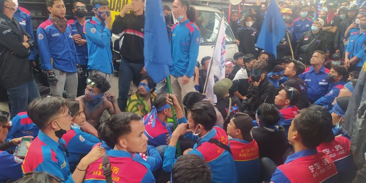 Pemkab Cianjur Tidak Ajukan Revisi Kenaikan UMK, Buruh : Kami Akan Lakukan ‘Modar’