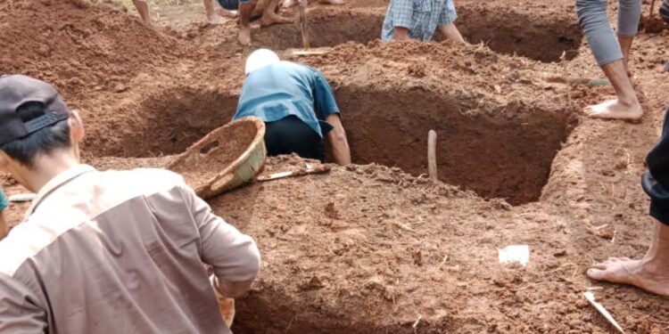 Tiga Warga Cianjur Tewas di Bekasi diduga Keracunan Makanan