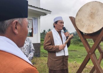 Resmikan Masjid Al Muslih, Ini Pesan Ketua MUI Cianjur