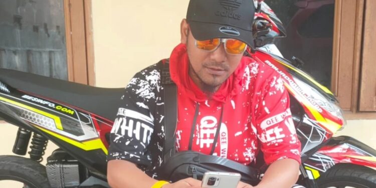 Ketua Cepot Ahmad Anwar (Ebes) Mangucapkan Selamat Kepada Bapak Koswara Dilantik Menjadi Camat Cidaun