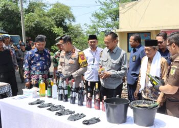 Kapolres Cianjur Pimpin Konferensi Pers Hasil Ops Pekat Lodaya 2023 Polres Cianjur