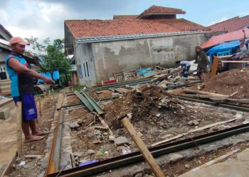 Parah! Pembangunan Rumah Tahan Gempa di Cugenang Diduga Dibangun Asal-Asalan