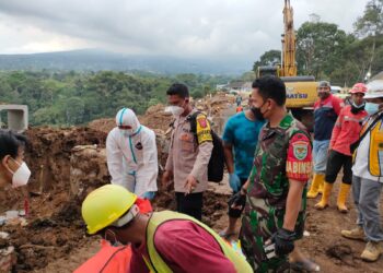 Jenazah Korban Longsor Gempa Bumi Kembali Ditemukan Tim Gabungan