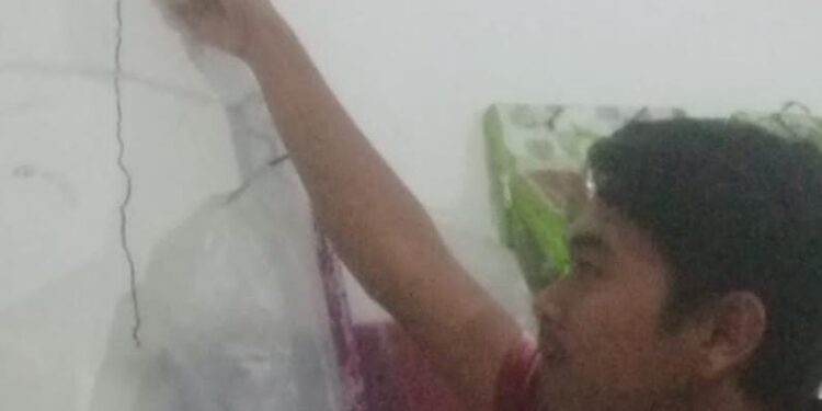 Warga Desa Sukamaju Berhamburan Diguncang Gempa Berpusat di Tuban