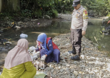 Bayi Tergeletak di Sungai Citeri Cibeber, Kepolisian Cari Identitas Orangtuanya
