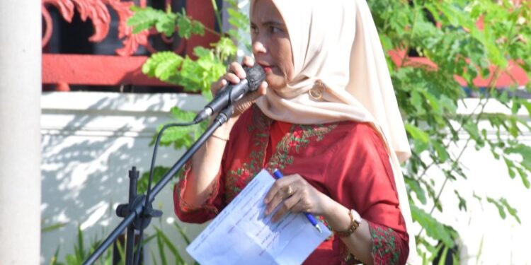 Empat Tahun Tak Tampil, Ucu Kembali Jadi MC di Harkitnas 