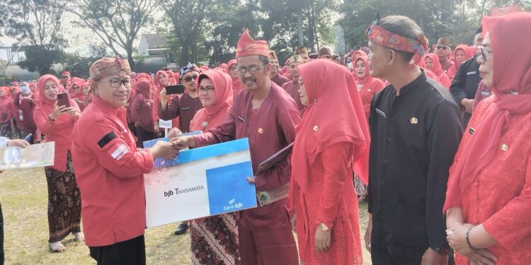 Bupati Cianjur Beri SK Pengangkatan PPPK, Terbanyak Tenaga Pendidik