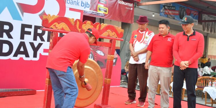 Expo Car Free Day Dibuka Bupati, Masyarakat Hingga Pengusaha UMKM Antusias Padati