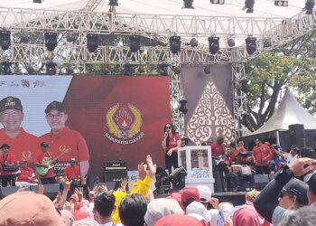 Tumpah Ruah Masyarakat Cianjur Ikuti Jalan Santai Haornas ke 40 