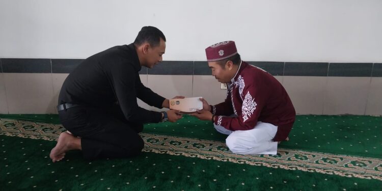 Siswa Sespimen Niki Santuni Sejumlah Ponpes