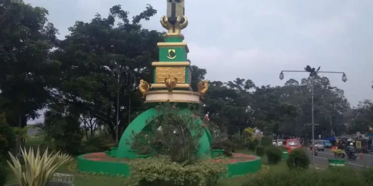 Tugu Adipura di Rawabango Segera Diperbaiki