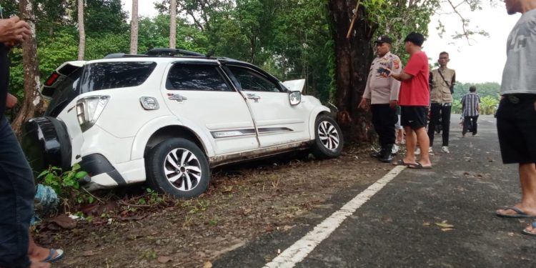 Kades Mekarsari dan Keluarganya Meninggal Usai Alami Laka Tunggal