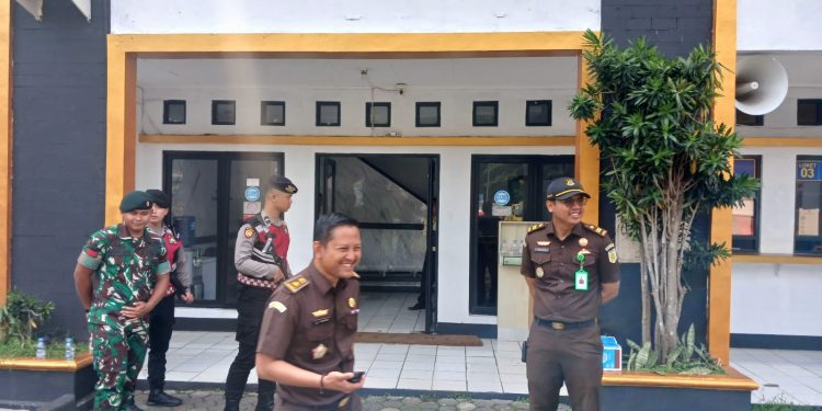 Kejari Cianjur Geledah Dishub, Proyek PJU Rp40 Miliar Dikorupsi?