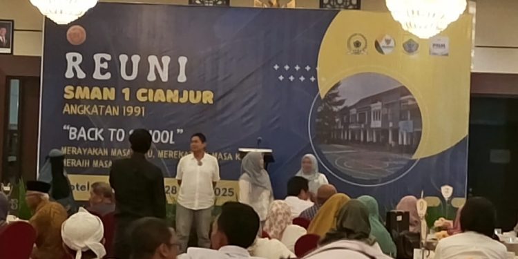 Alumni 91 Smansa Reuni Akbar, Ketua DPRD Cianjur Beri Pesan!