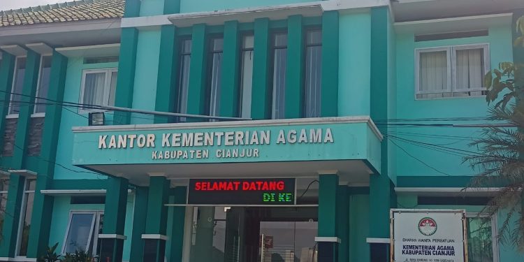 Kemenag Cianjur Kabarkan Dua Jemaah Tidak Bisa Pulang ke Tanah Air