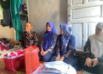 DP2KBP3A Cianjur Atensi Bayi Minum Air Gula