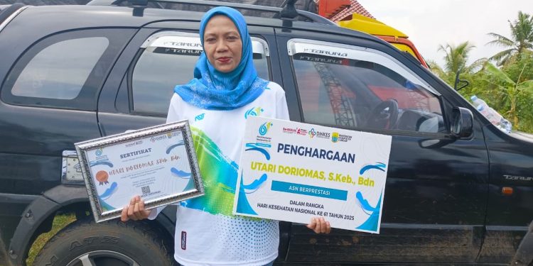 Inovasi yang Menginspirasi, Bidan Utari Harumkan Nama Cianjur di Ajang ASN Berprestasi