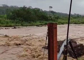 Jembatan di Tanggeung Putus, Akses Perekonomian dan Pendidikan Tiga Desa Terhambat