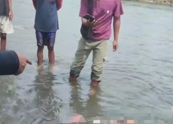 Diduga Terpeleset, Pria Paruh Baya Ditemukan Tak Bernyawa di Sungai Leuwi Anyar