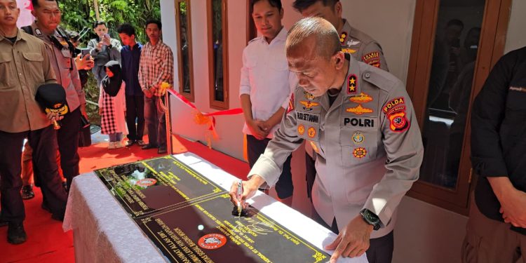 Warga Sukanagara Dapat Bantuan Rumah Layak Huni, Kolaborasi Polda dan Bagong Mogok