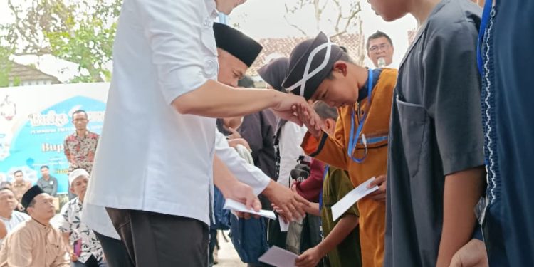 Perumdam Cianjur Santuni Ratusan Anak Yatim