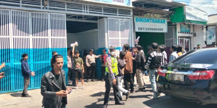 BGN Beda Pandangan Soal Penutupan Operasional SPPG Cikaroya