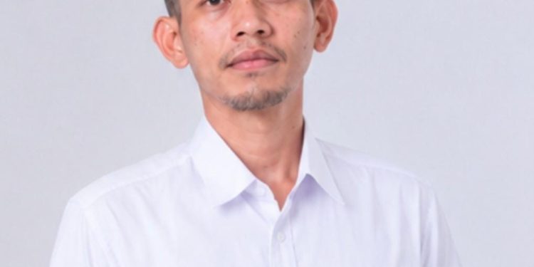 Bupati Malam: Ketika Kekuasaan Formal Hanya Menjadi Pajangan