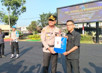 Polres Cianjur Beri Penghargaan Masyarakat Bantu Ungkap Uang Palsu