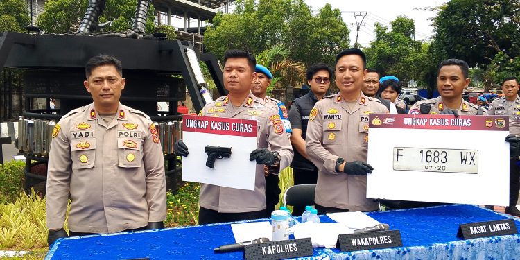 Empat Tersangka Curat Ditangkap Polres Cianjur, Satu Tersangka Bawa Pistol Mainan