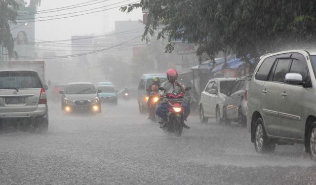 Kemarau Berakhir?, BMKG Waspadai Hujan Lebat dan Angin Kencang di Jawa Barat
