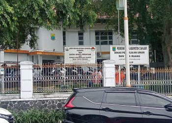 PUTR Cianjur Beri Penghargaan Karyawan Terbaik Kinerjanya