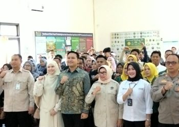 Endang Setyawati Gelar Bimtek Pendistribusian Pupuk, Stok di Cianjur Aman 