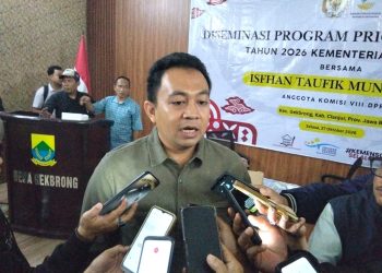 Isfan Siap Bantu Urus Administrasi Desa Wisata Gekbrong